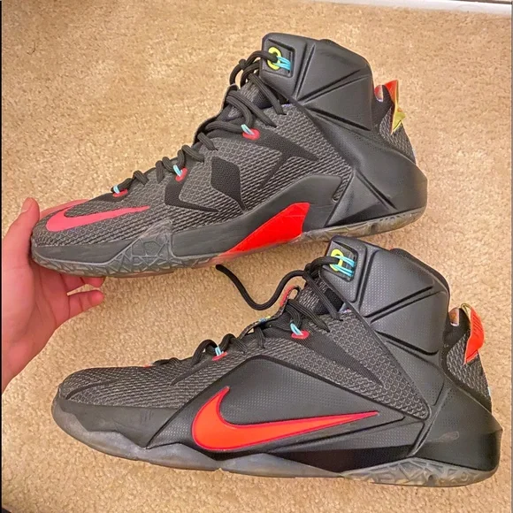 Nike | Shoes | Mens Nike Lebron 2s Size 15 | Poshmark display picture 1